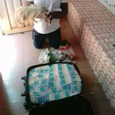 LA VALISE MAGIQUE EN DOLLARS, VALISE DE RICHESSE,VALISE MAGIQUE EN EURO,VALISE MAGIQUE MULTIPLICATRICE D’ARGENT